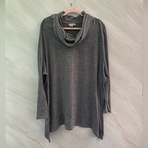 Catherine’s 3X Gray w/Little Shimmer Long Sleeve CowlNeck  Tunic Top